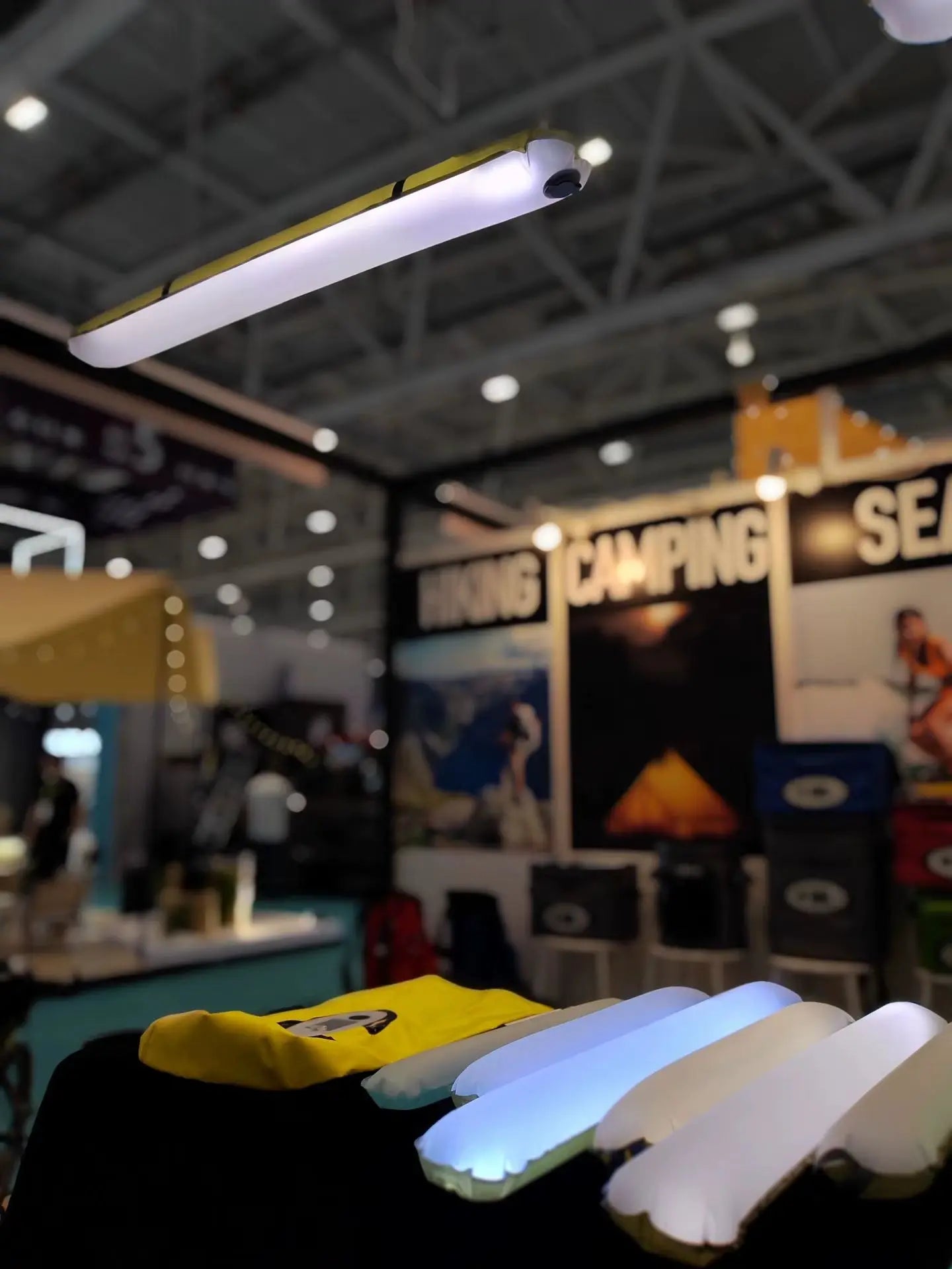 Solar Camping Light – Waterproof & Inflatable
